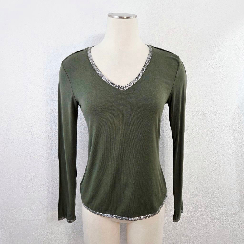 Re:Denim dark green long sleeve ribbed tee metallic silver trim v-neck sz small